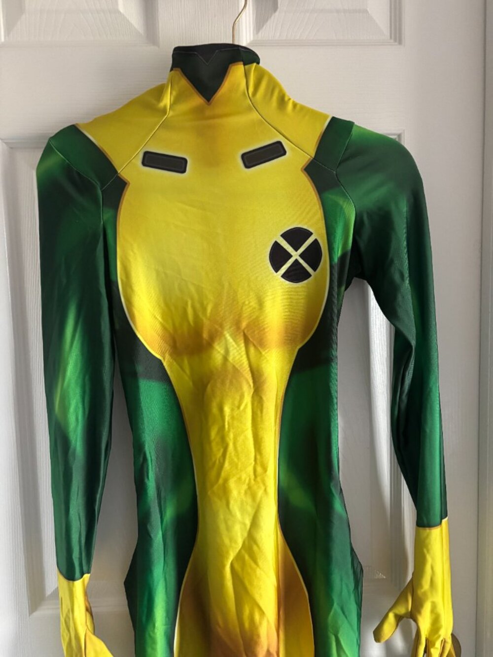Rogue X-Men Women's Costume Cosplay + Wig & Headband - Picture 5 of 10